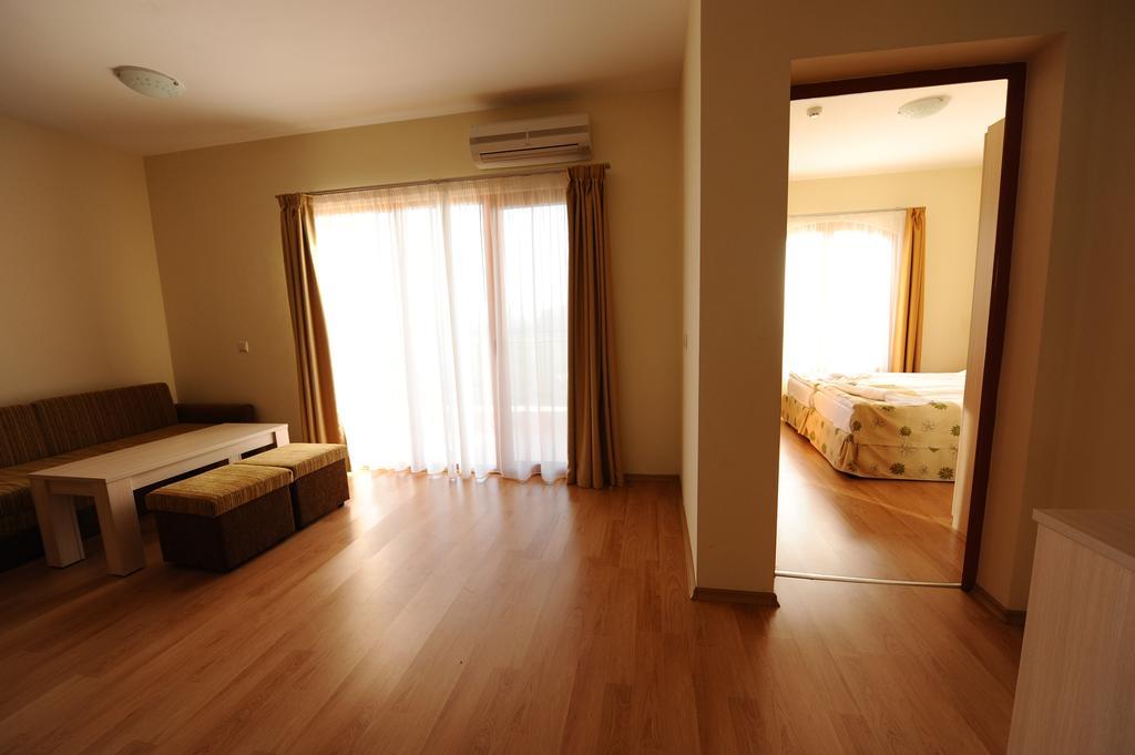 Serena Residence Aparthotel Sozopol Buitenkant foto