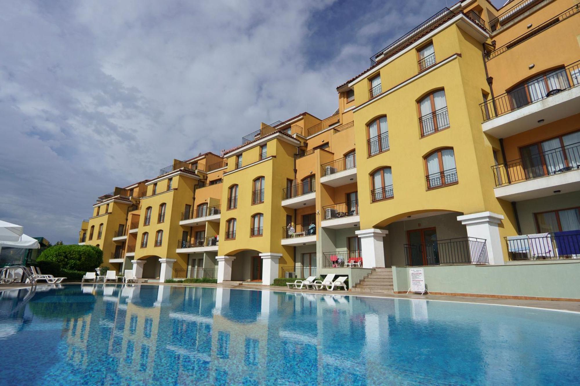 Serena Residence Aparthotel Sozopol Buitenkant foto